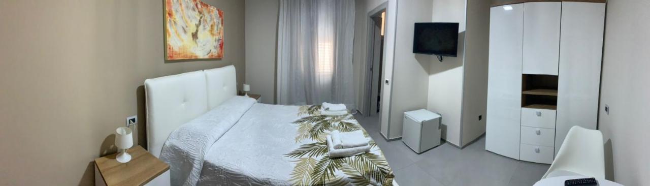 Albergo Piazza Risorgimento Porto Cesareo Dış mekan fotoğraf