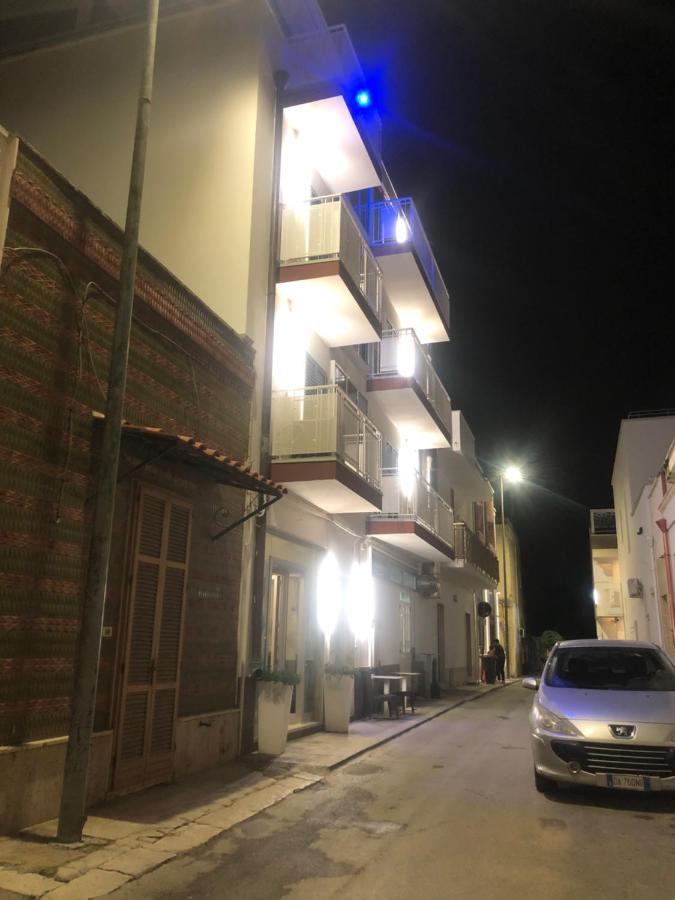 Albergo Piazza Risorgimento Porto Cesareo Dış mekan fotoğraf