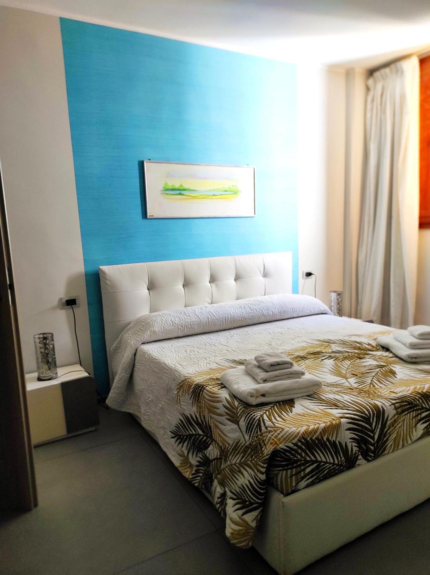Albergo Piazza Risorgimento Porto Cesareo Dış mekan fotoğraf