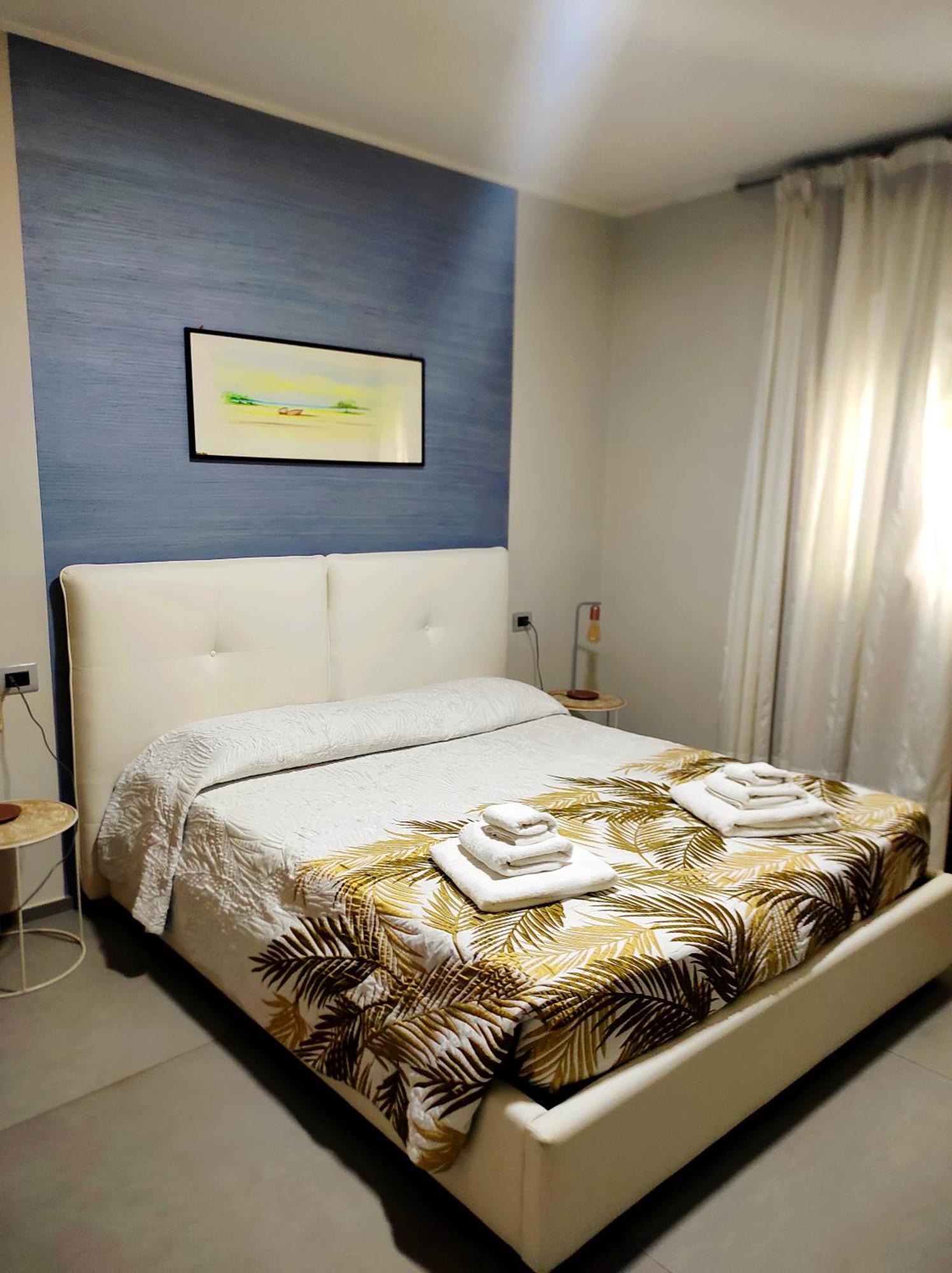 Albergo Piazza Risorgimento Porto Cesareo Dış mekan fotoğraf